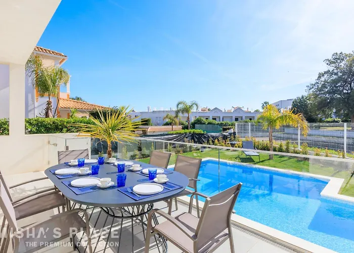 别墅 Alba - Premium By Misha's Place