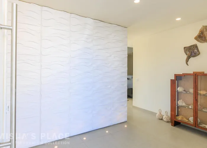 别墅 Alba - Premium By Misha's Place 阿尔布费拉