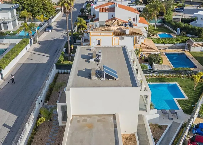 Alba - Premium By Misha's Place 别墅 *