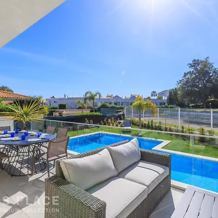 别墅 Modern 5br Villa-private Pool-walk To & Oura-10 Guests By Misha's Place *