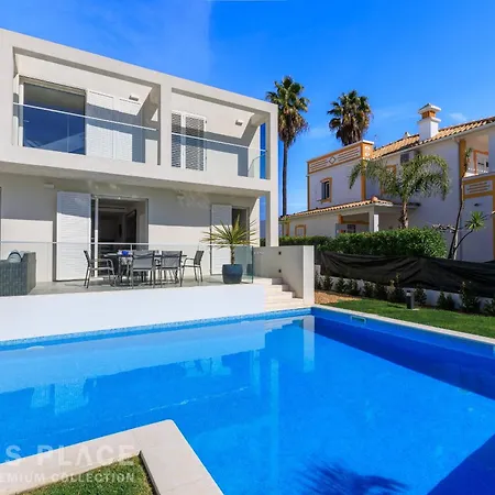 Modern 5br Villa-private Pool-walk To & Oura-10 Guests By Misha's Place 别墅 阿尔布费拉